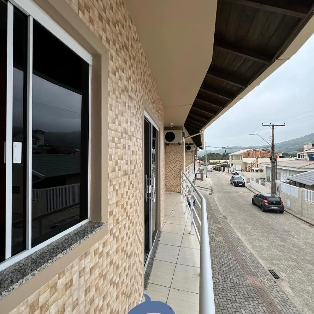 Apartment Residencial Golfinho - Palmas, Apto 02 Governador Celso Ramos