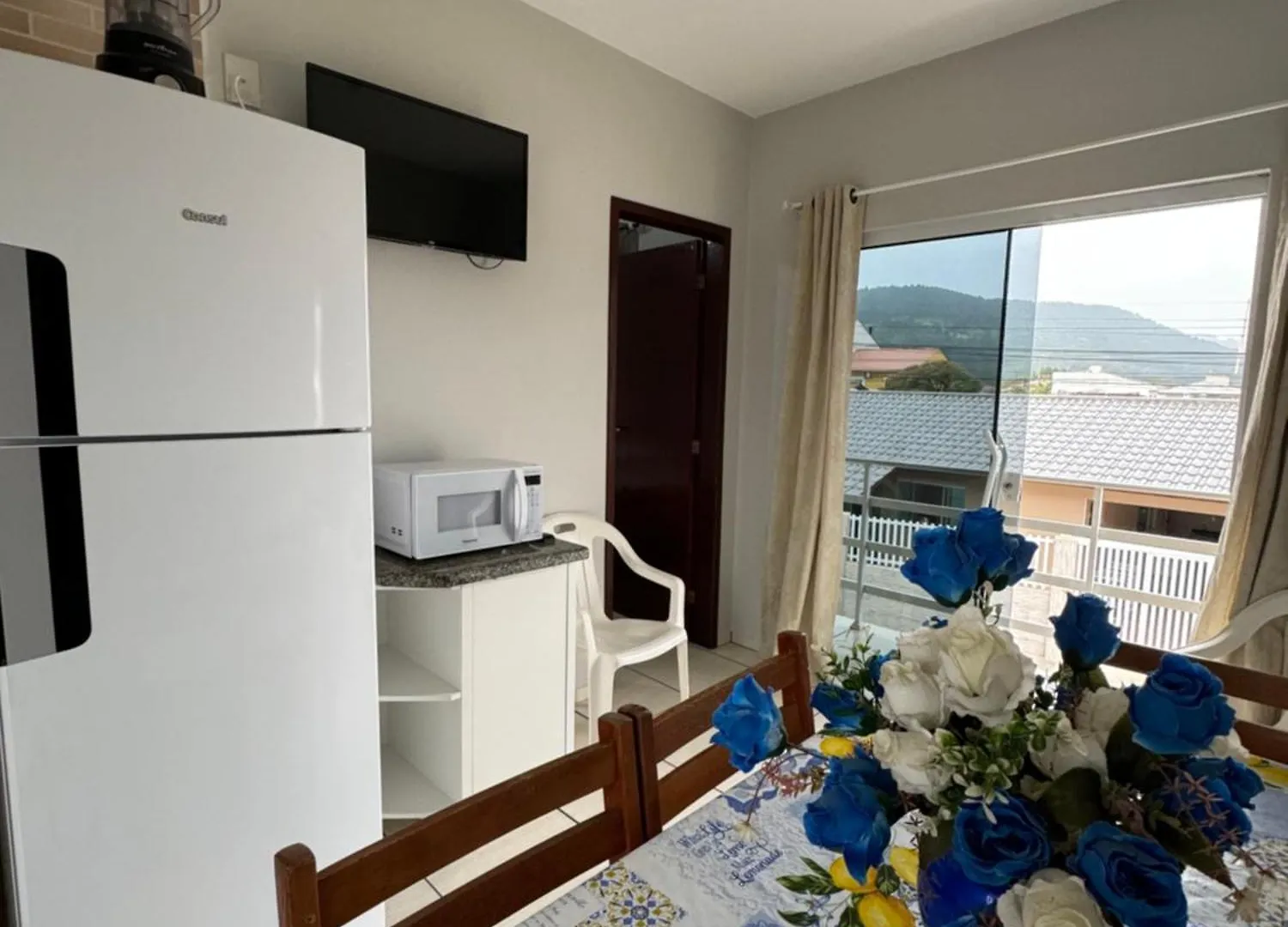 Residencial Golfinho - Palmas, Apto 02 Governador Celso Ramos 0*,